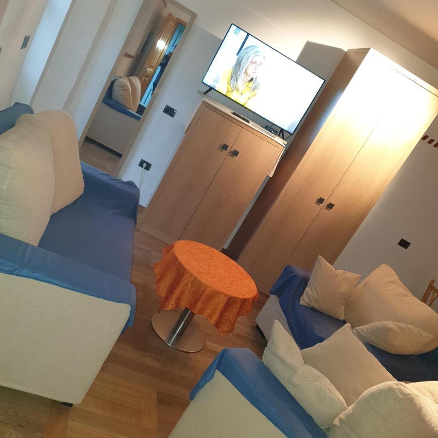 Smartnook Rooms And Apartment Apartment *